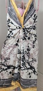 Suzi Chin for Maggy Boutique Women Size 4 Floral Sleeveless Shift Dress